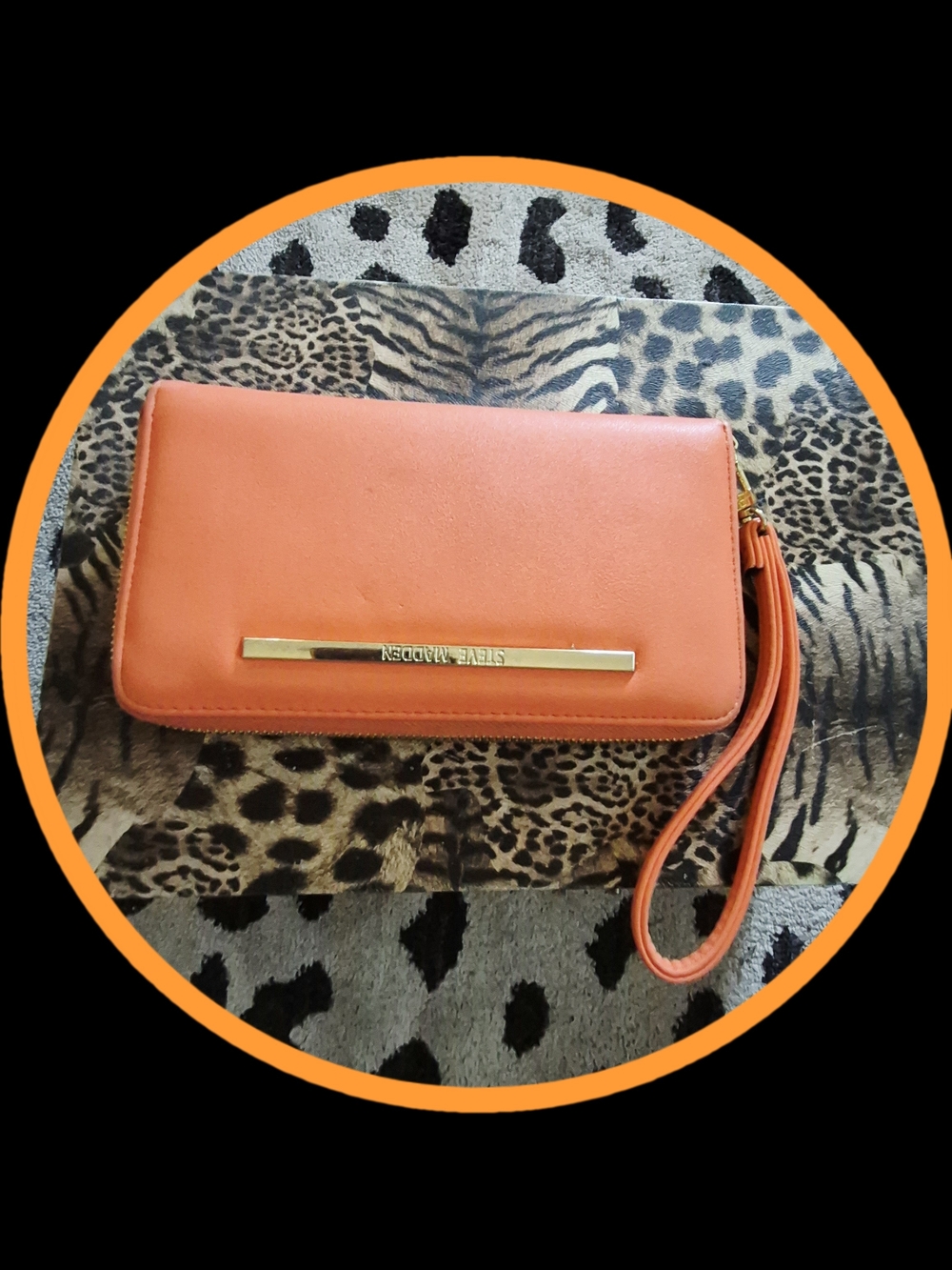 NWOT Steve Madden Tangerine Saffiano Leather Wallet Wristlet w/Multi Slips & Zip